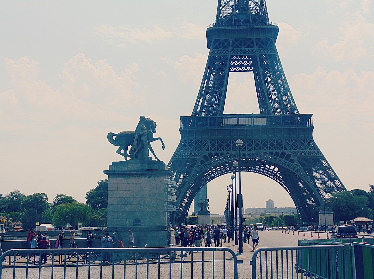 co warto zobaczyć w paryżu wieża eiffla